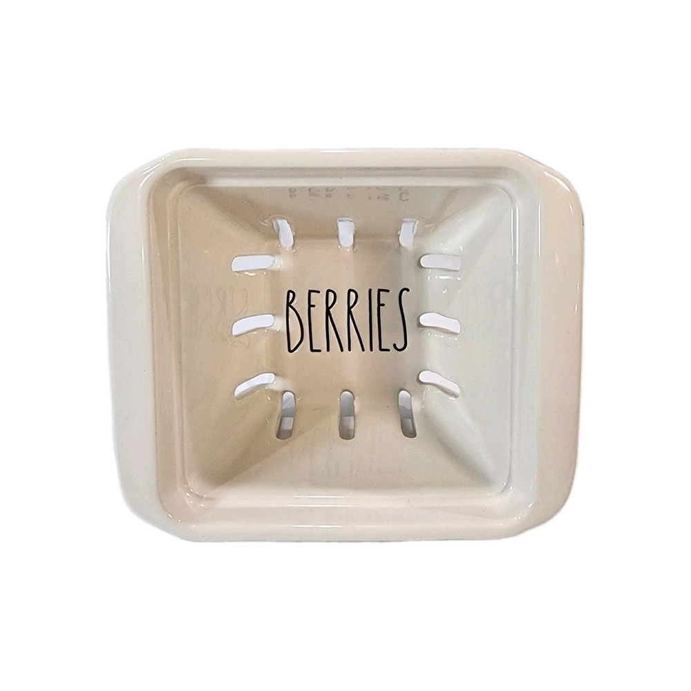 RAE DUNN "BERRIES" Basket Bowl Artisan Collection‎ 181 By Magenta Off White